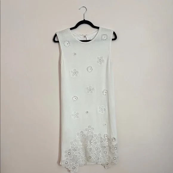 sachin and babi light blue dress Source Unknown | Dresses | White Sleeveless Sheath Dress Embroidered Floral  Hem Size Small